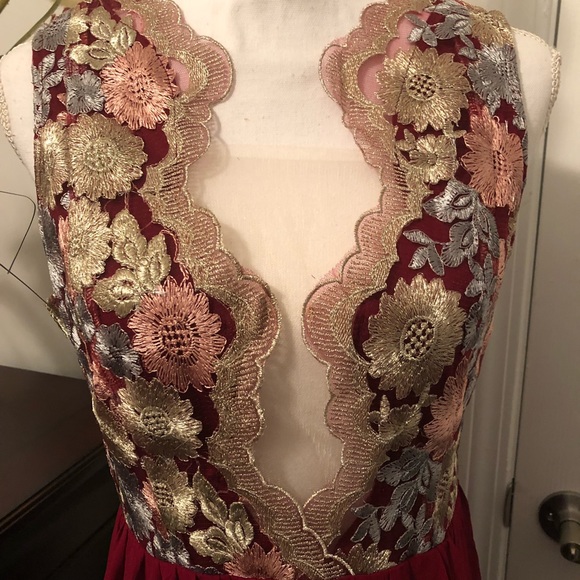 STUNNING PARTY DRESS/FORMAL DRESSES - Picture 3 of 6